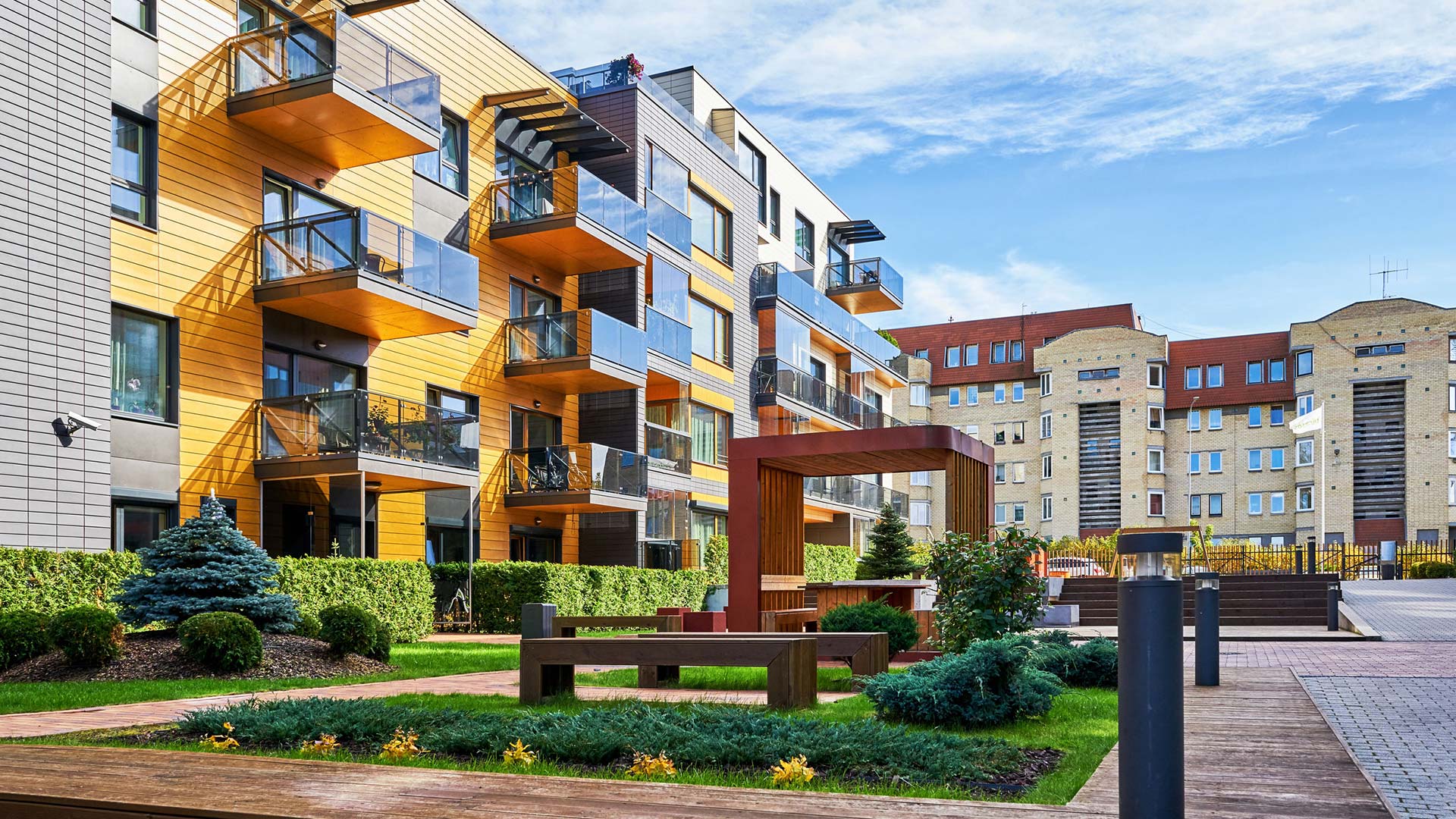 Buy Condos Like an Expert: 4 Things to Consider